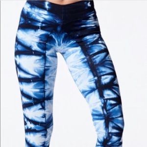Nux Tie Die Fitness Leggings